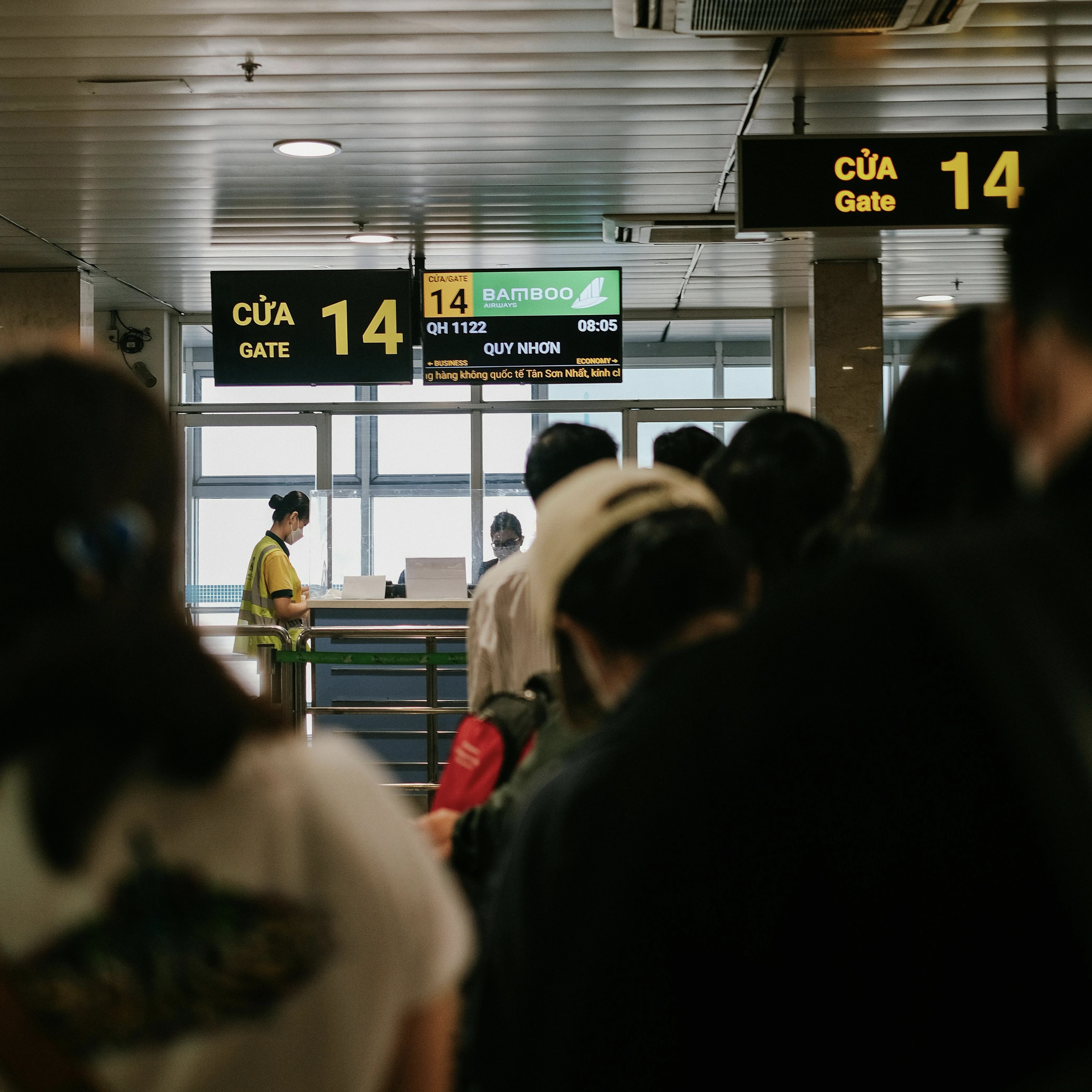 Boarding gate lice are common in the US now.